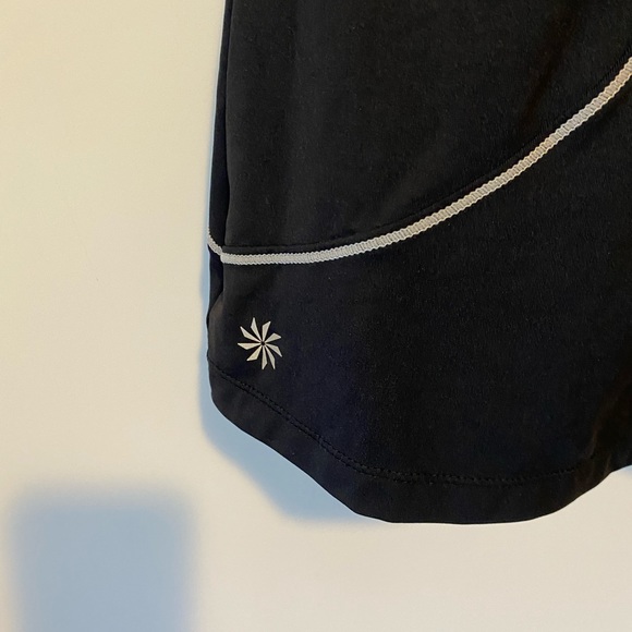 Athleta Black Energy Tank Size M - Picture 3 of 5